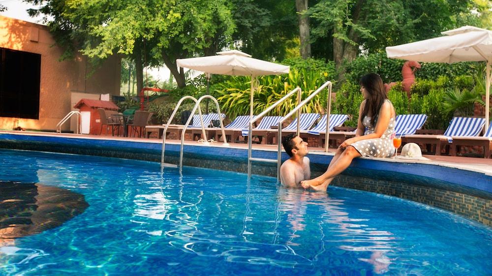 Hotel Clarks Shiraz Agra  Eksteriør bilde