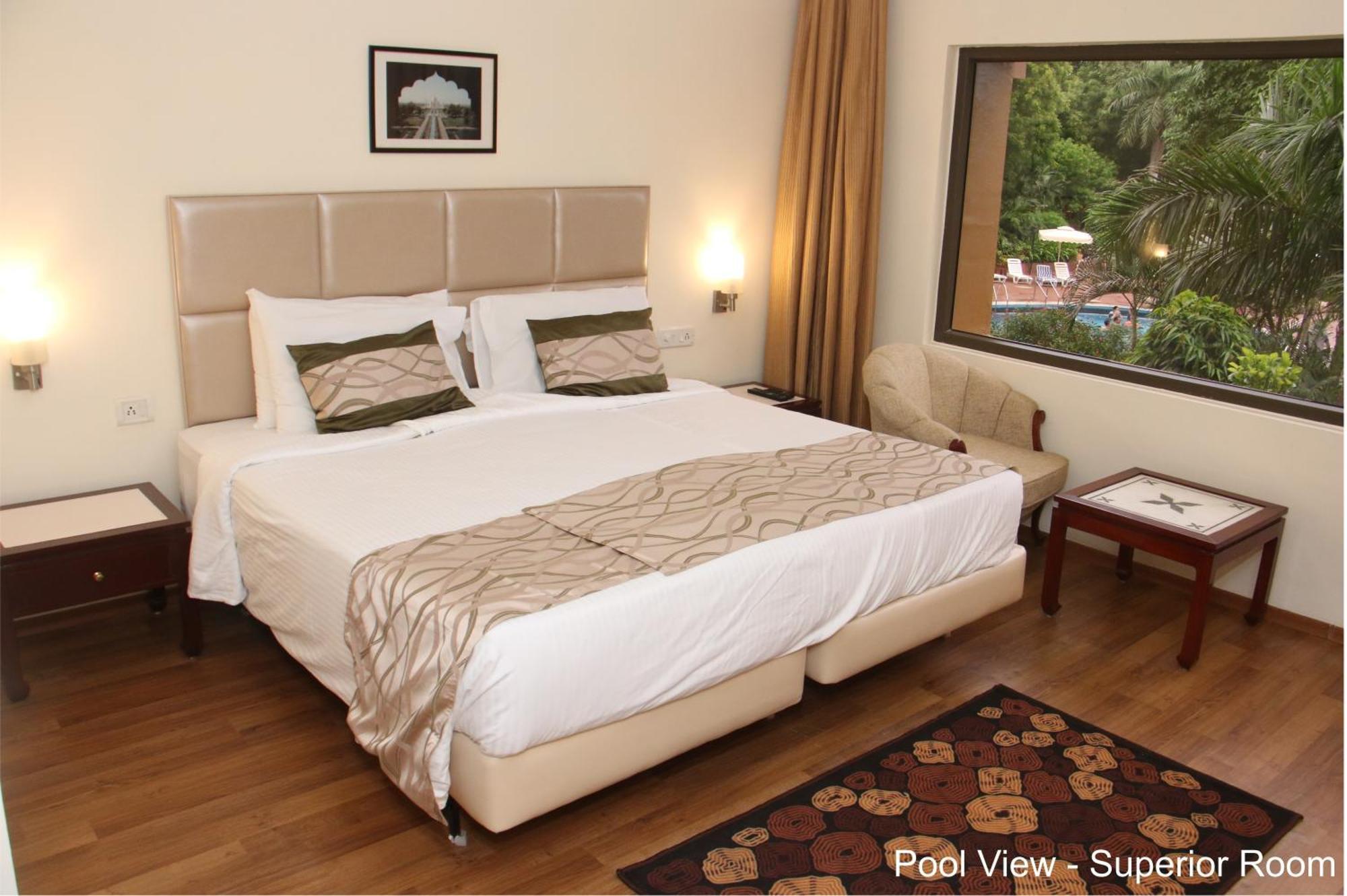 Hotel Clarks Shiraz Agra  Eksteriør bilde